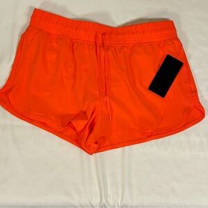 Women’s Vibrant Calypso Coral Lightstreme XL Track Time Running Short